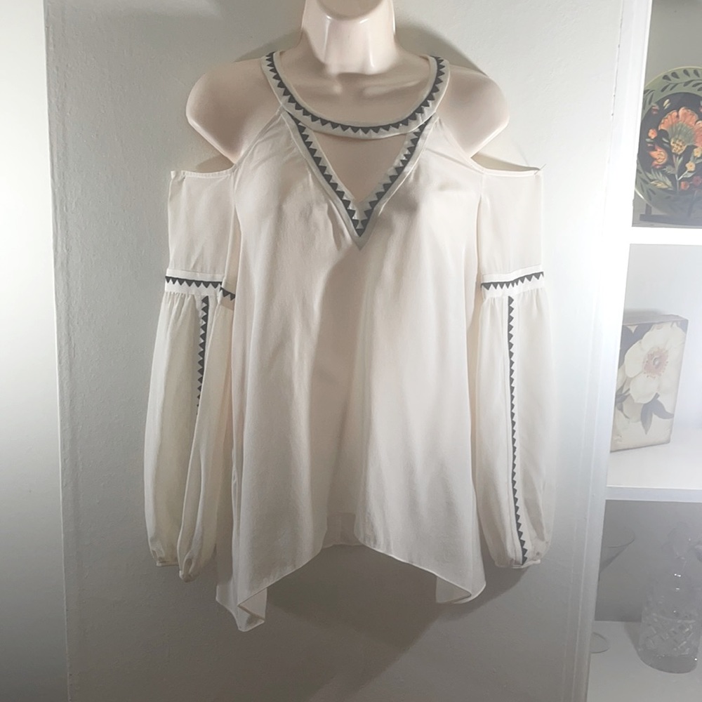 BCBG MAXAZRIA top